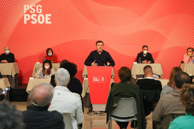 Formoso apela al PSOE coruñés a «continuar» con la misma «forma de entender la política» tras el congreso provincial