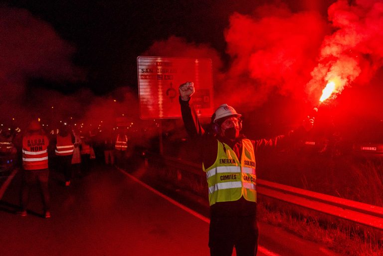 Alcoa lanza un ultimátum: el martes es la fecha límite para llegar a acuerdo con el comité de San Cibrao