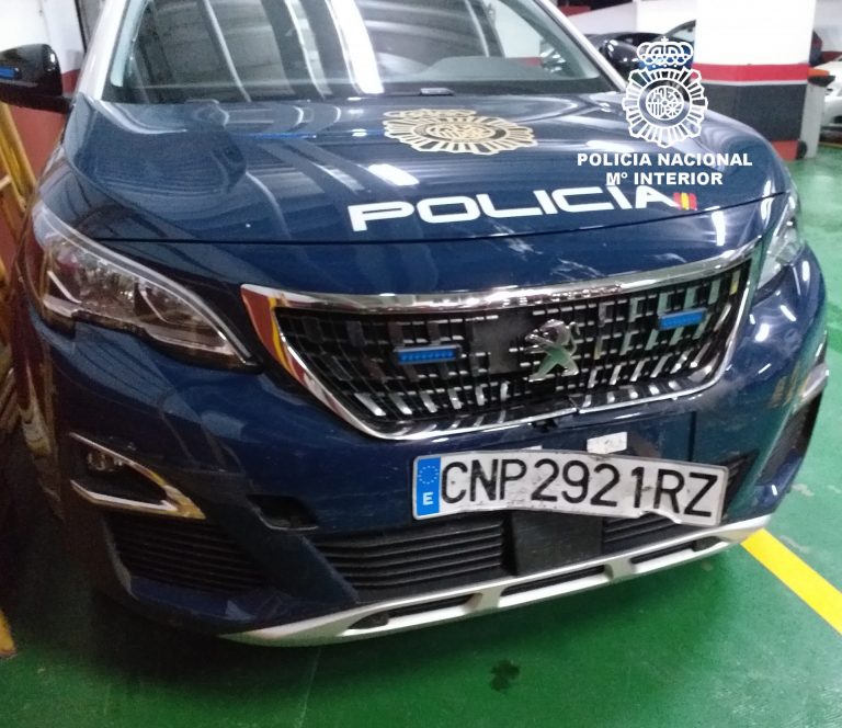Detenido un individuo tras una persecución en coche, lesionar a tres agentes y dañar dos vehículos policiales en Ourense