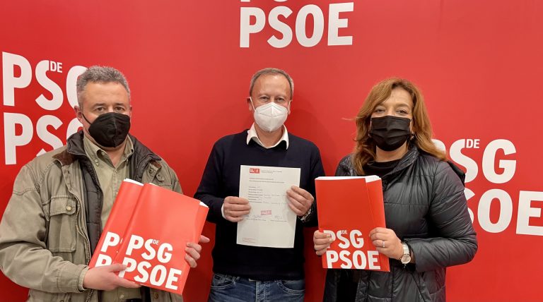 Villarino entrega el máximo de avales requeridos para las primarias del PSOE ourensano