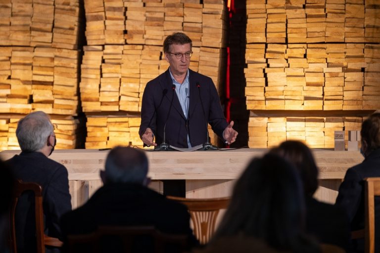 Feijóo avanza la Agenda de impulso de la industria forestal 2022-2024, con la que prevé movilizar casi 140 millones