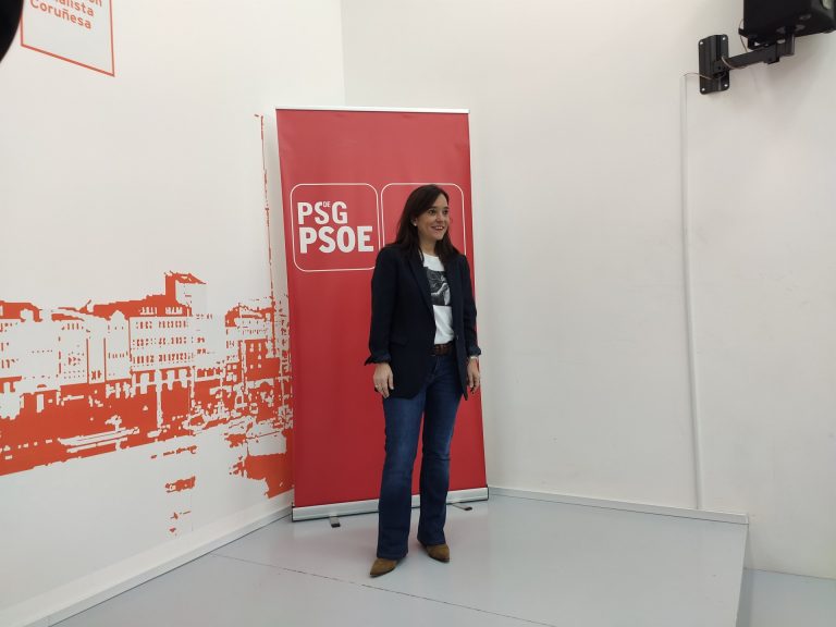 La alcaldesa de A Coruña se presenta a la secretaría general del PSOE local con vocación «integradora, plural y abierta»