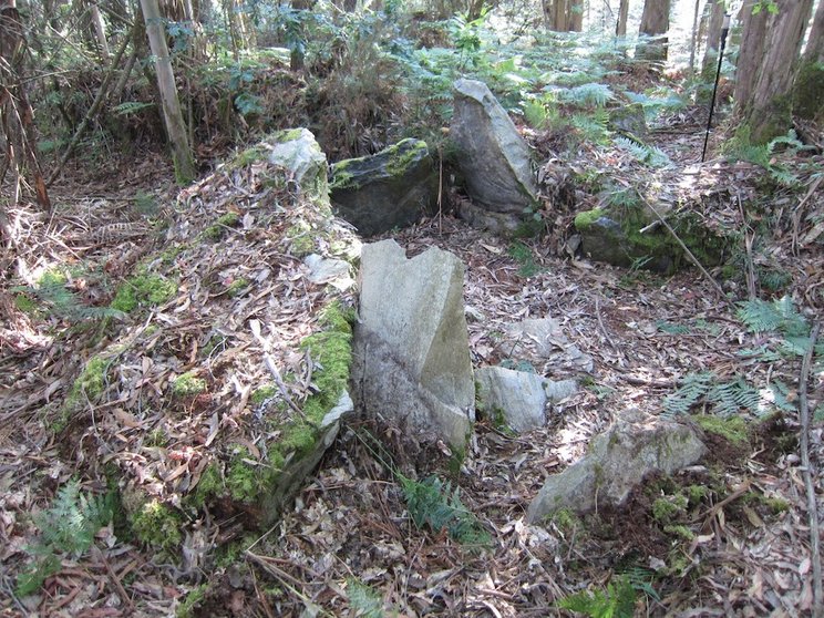 El dolmen de A Pedra Embarrada de Coristanco ya es BIC