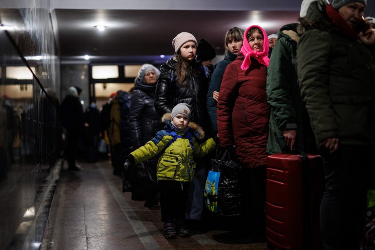 Una familia de Vilalba con parientes de avanzada edad en Járkov urge corredores humanitarios