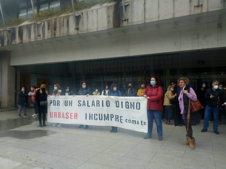 Trabajadoras de limpieza de edificios municipales de Vigo denuncian el incumplimiento del convenio y del pliego