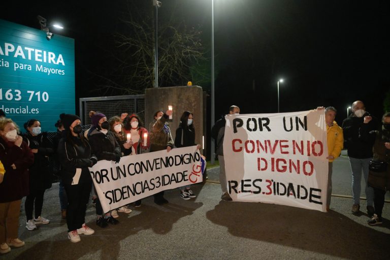Sindicatos denuncian un «genocidio laboral» en las residencias privadas de Galicia