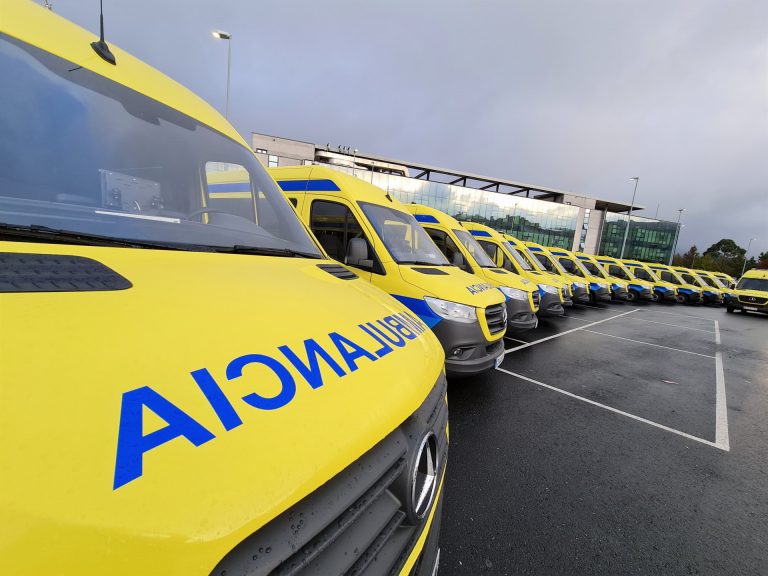 El 061 atendió a 45 personas debido a 40 accidentes de tráfico registrados el fin de semana en Galicia