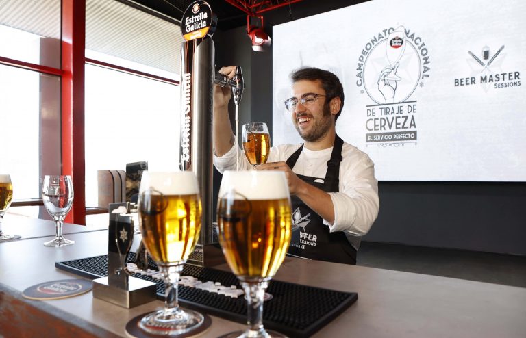 Un hostelero de Ribadumia, mejor tirador de cerveza de Galicia