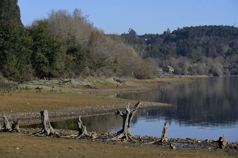 La Xunta extiende la situación de prealerta por sequía a toda la cuenca de Galicia Costa