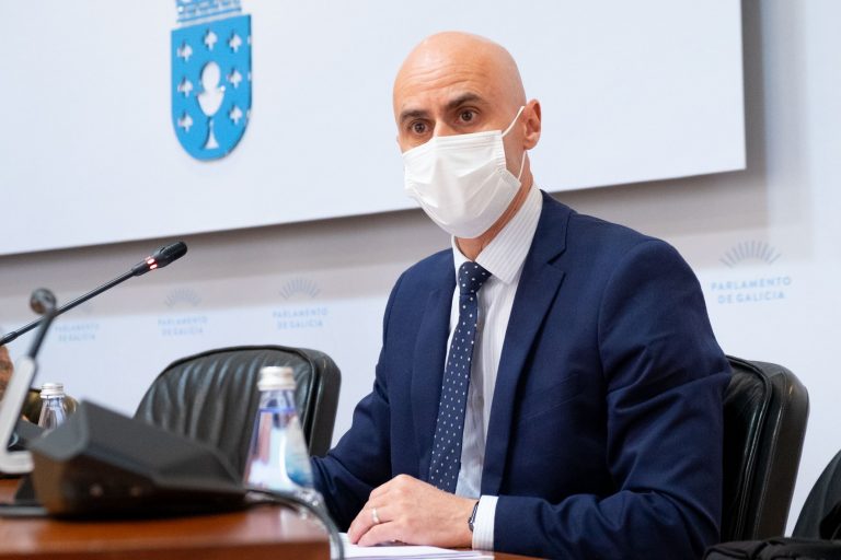 El gerente del Sergas apunta a 2023 como horizonte para volver a las listas de espera prepandemia