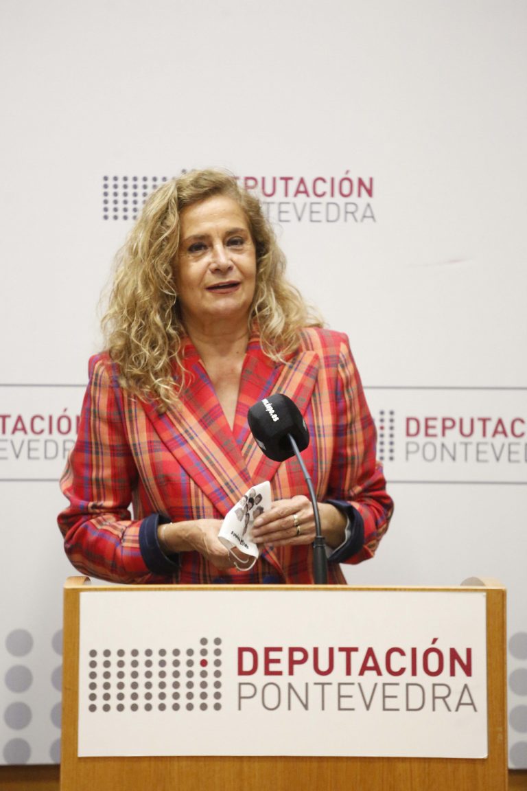 La presidenta de la Diputación de Pontevedra: «Vox y el PP son lo mismo, creen que las mujeres no tenemos derechos»
