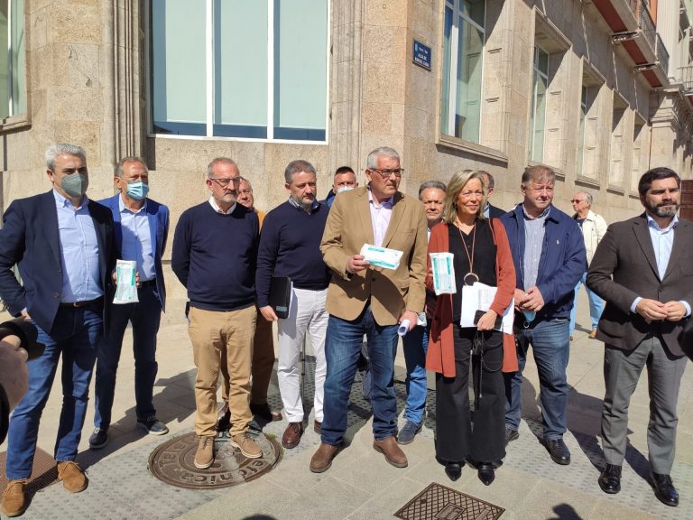 El PP reprocha a la Diputación de A Coruña un reparto de mascarillas con caducidad en junio