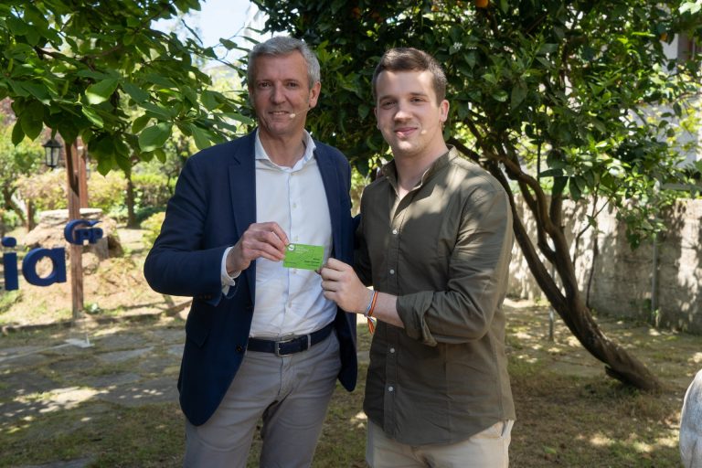 Rueda ve «absolutamente inaceptable» el empujón de Jácome a una sindicalista y hablará con el grupo municipal del PP