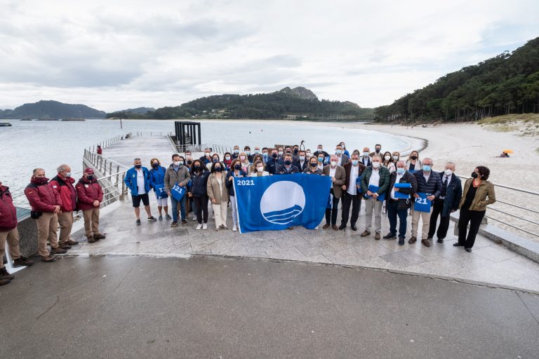 Galicia se consolida como la tercera comunidad con más banderas azules, con 112 playas repartidas en 34 municipios