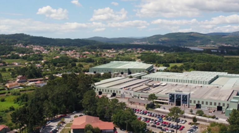 Norvento desplegará la mayor instalación de autoconsumo fotovoltaico de Galicia en la sede de Extrugasa