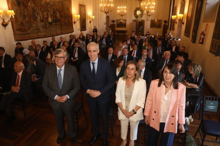 Patronal gallega y Xunta reclaman al Gobierno que «acelere» la ejecución de fondos Next Generation