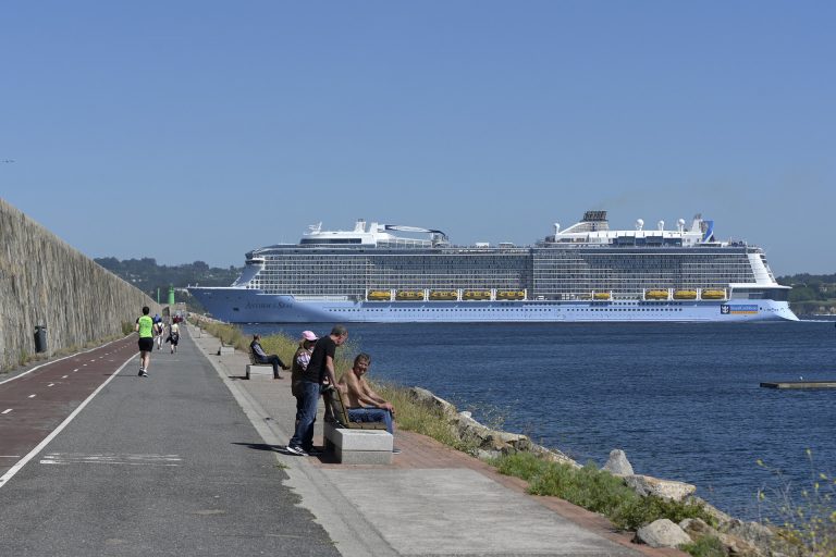El turismo de cruceros crece en Galicia, con «récord de escalas» en el puerto de A Coruña