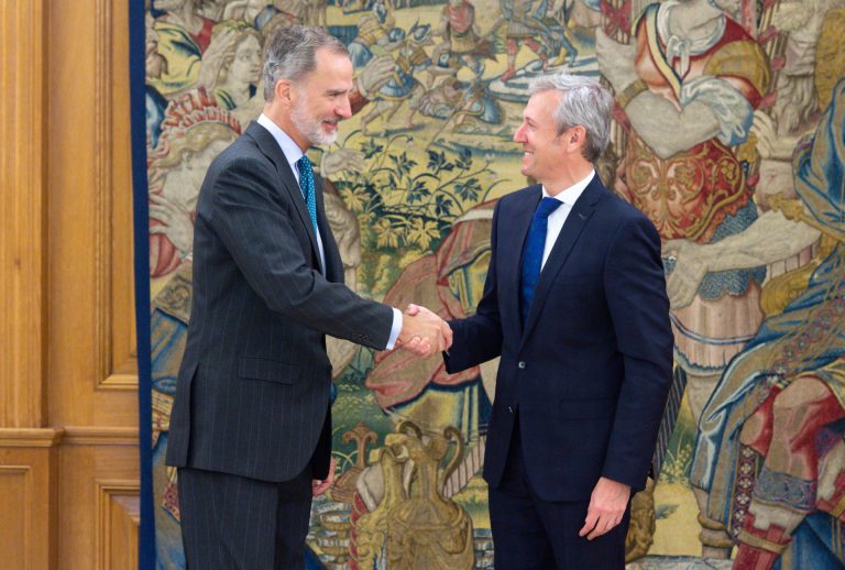 Rueda traslada a Felipe VI el «cariño» de la Comunidad a la monarquía y espera que pueda acudir por el Día de Galicia