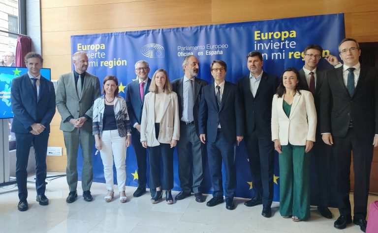 El europarlamento inicia en Vigo una gira de encuentros para debatir el destino de los fondos europeos
