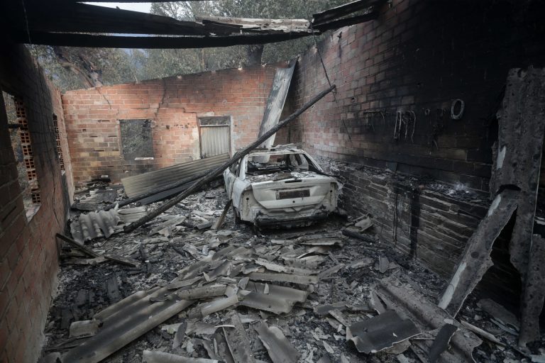 Rural.- El BNG pide la declaración como zona catastrófica de las áreas arrasadas por la ola de incendios en Galicia