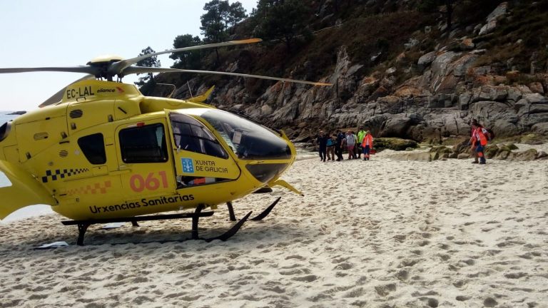 Evacuados por problemas de salud dos visitantes de la islas Cíes este fin de semana
