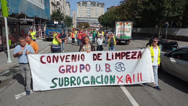 La CIG reivindica un seguimiento «prácticamente total» de la huelga en la limpieza de contenedores de Stellantis Vigo