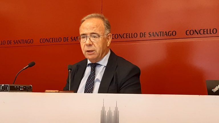 Santiago mantiene su propuesta para la Agencia de Inteligencia Artificial, abierto a una fórmula compartida con A Coruña