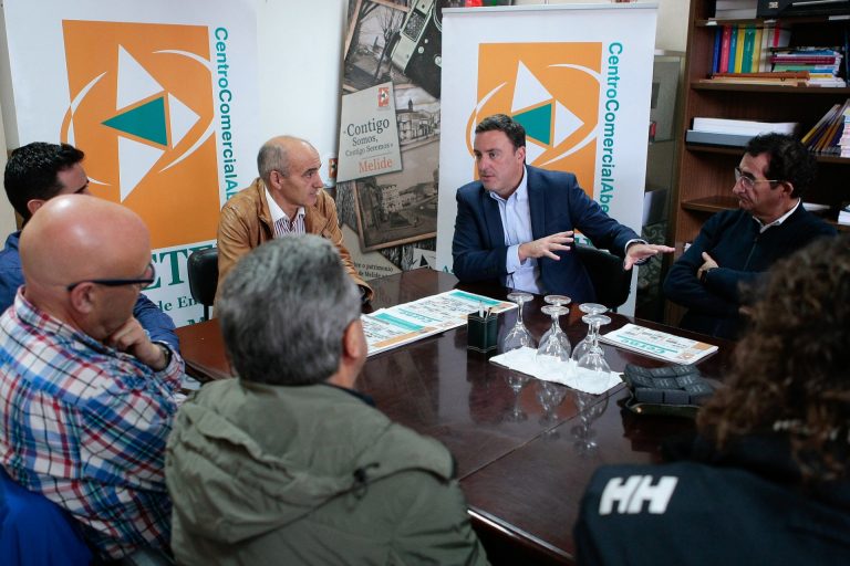 Formoso y empresarios de Melide coinciden en dotar «cuanto antes» de suelo industrial al municipio