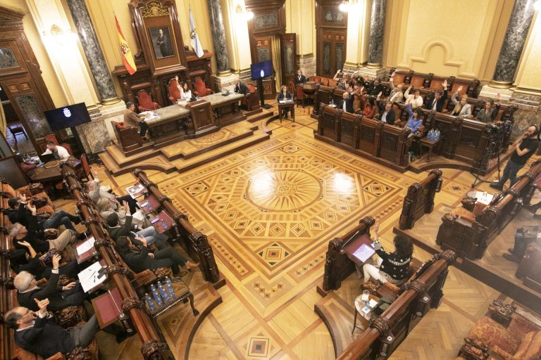 La corporación de A Coruña pide la sede de la Agencia de Inteligencia Artificial y a la Xunta su apoyo