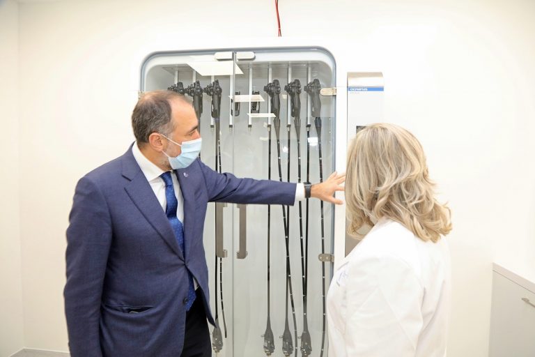 El área de endoscopias del Hospital comarcal de Barbanza se pondrá a funcionar antes de acabar 2022