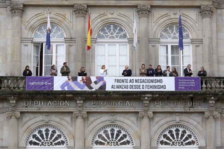 La Diputación de Pontevedra reivindica el feminismo el 25N clamando contra «el negacionismo»