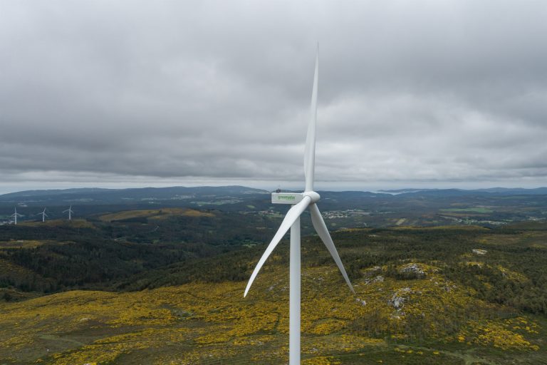 Declarado «ambientalmente viable» el parque eólico Feás, de Galenergy, en Aranga y Coirós (A Coruña)
