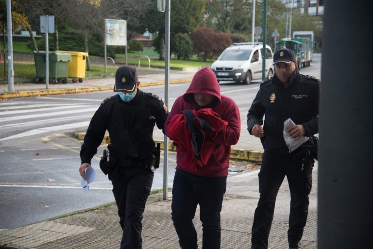 La Policía Nacional da por desarticulado el grupo criminal de Arousa con 27 detenidos y 5 toneladas de hachís incautadas