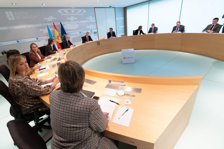 Consello.- La Xunta avisa: el freno en España al AVE Vigo-Oporto supondrá un retraso de 3 años respecto al tramo luso