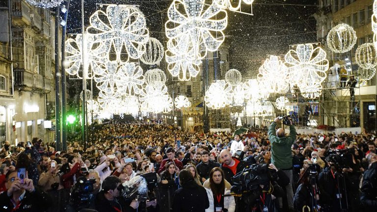 Una agrupación vecinal de Vigo inicia una recaudación de fondos para denunciar el ruido de las fiestas navideñas