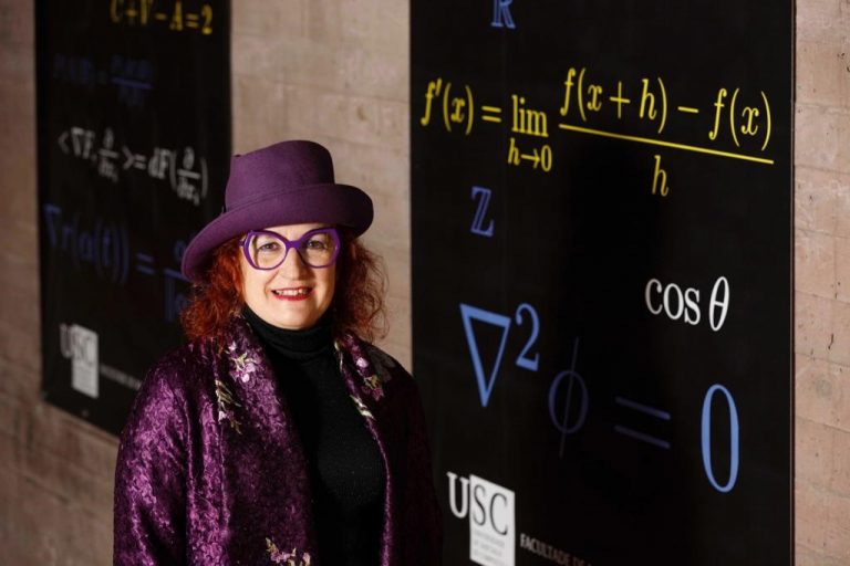La matemática ourensana María Elena Vázquez Cendón gana el premio María Josefa Wonenburger para mujeres científicas