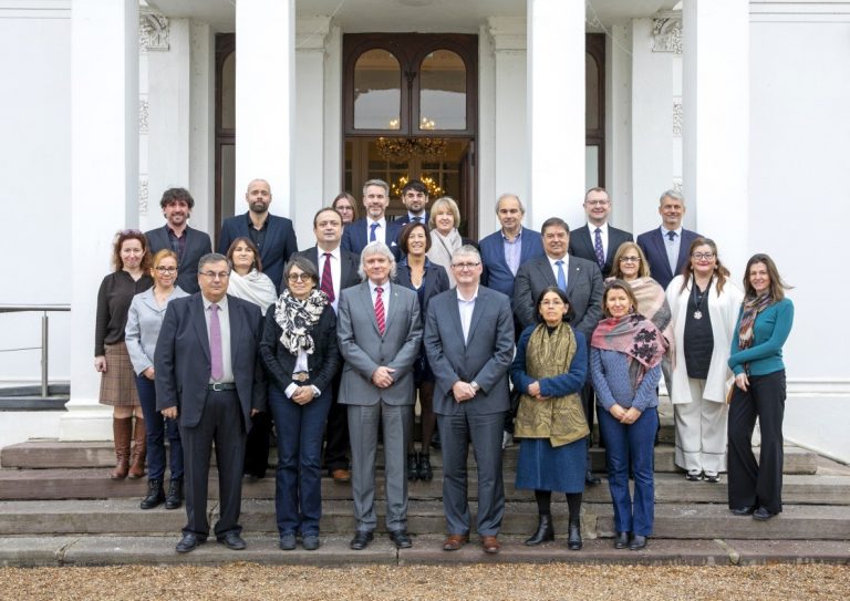La Universidade da Coruña constituye un consorcio con otras ocho para aumentar el compromiso con Europa