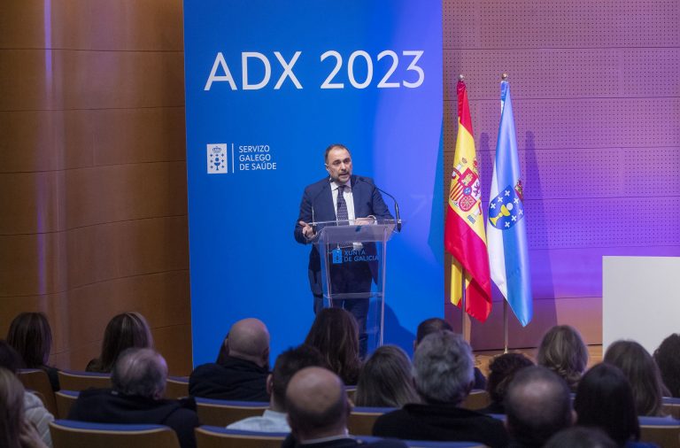 Reducir las listas de espera, objetivo principal de los acuerdos de gestión de las 7 áreas sanitarias del Sergas en 2023