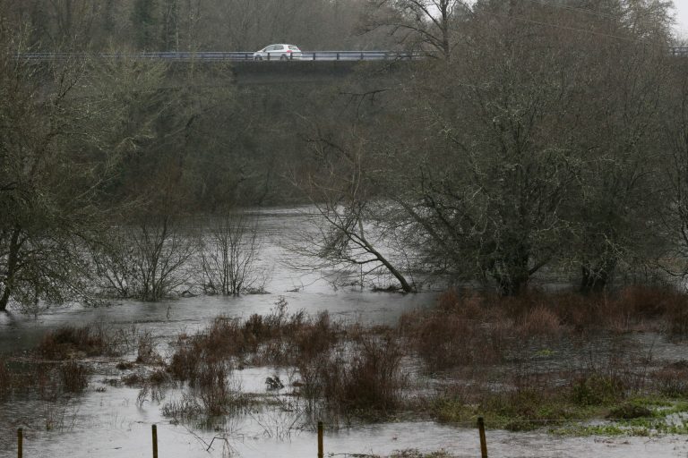 Temporal.- El Ayuntamiento de Begonte (Lugo) concederá ayudas de 500 euros a los afectados por las inundaciones