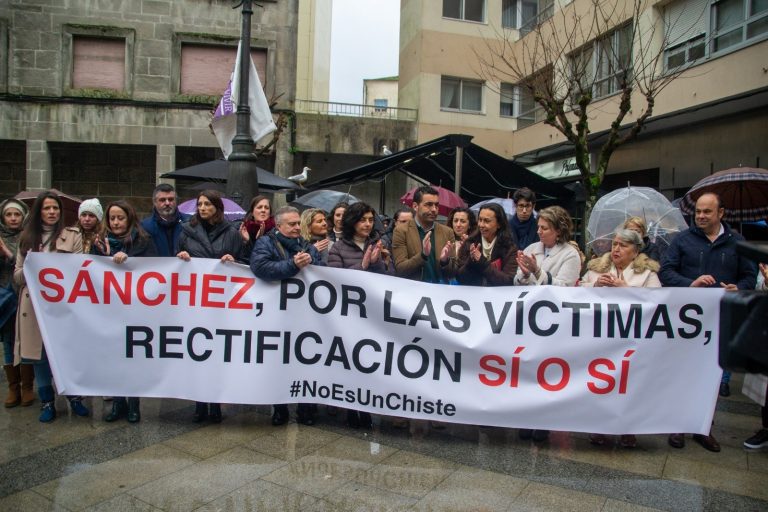 El PP protesta en Marín (Pontevedra) contra las rebajas de penas de la ley del ‘solo sí es sí’ y urge una rectificación