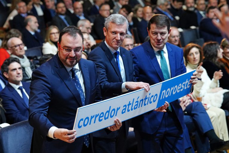 La Xunta ve «un éxito» la cumbre para pedir el impulso del corredor atlántico y espera la reunión comprometida