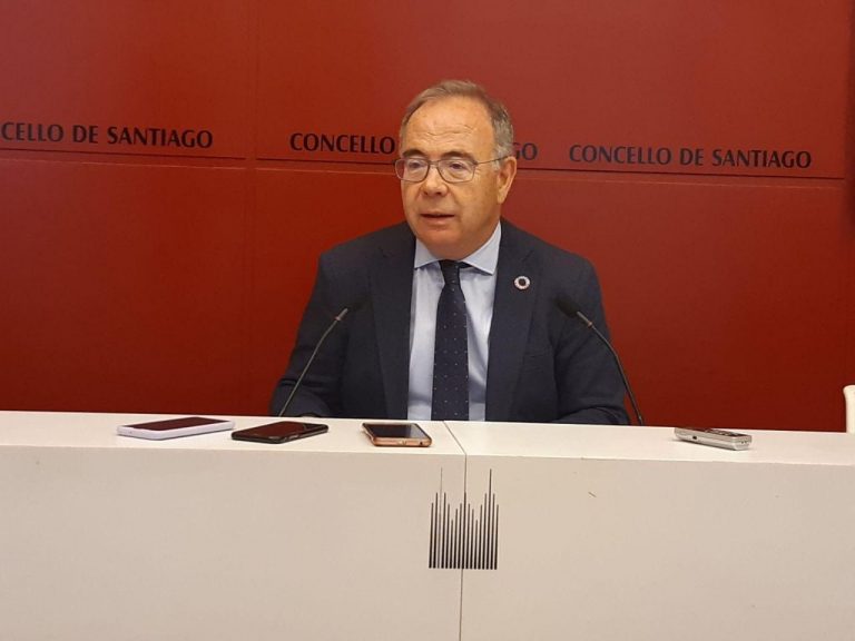 Bugallo no ve un incremento significativo «ni en número ni en gravedad» de los robos en Santiago de Compostela