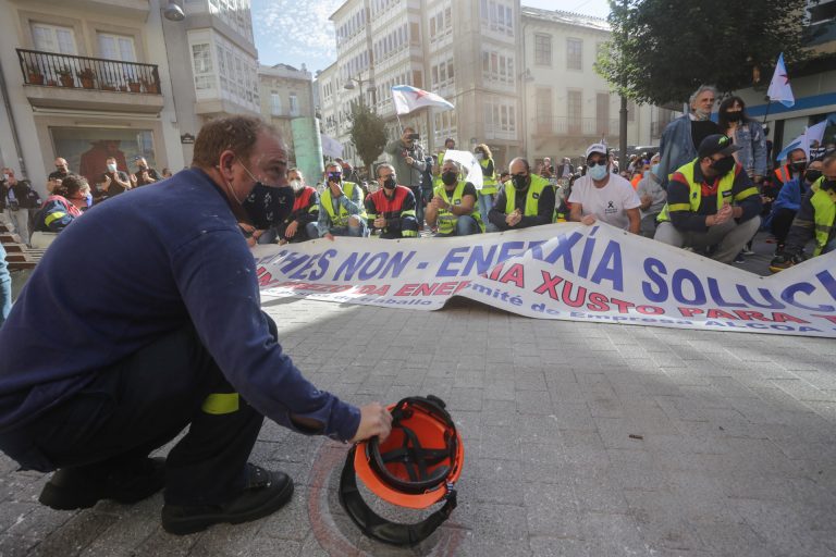 El Gobierno muestra su «satisfacción» por el resultado del referendo de Alcoa y reitera su compromiso para la viabilidad