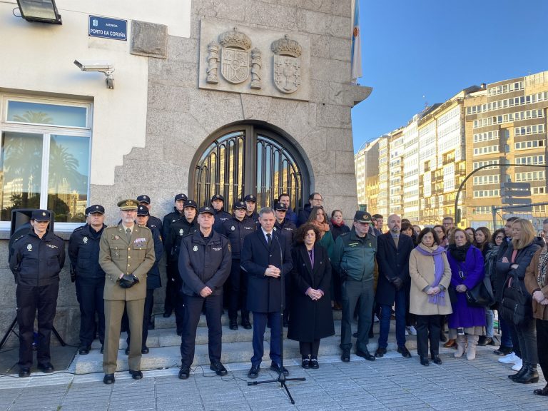 Concentraciones silenciosas en Galicia en repulsa por el asesinato machista de Baiona