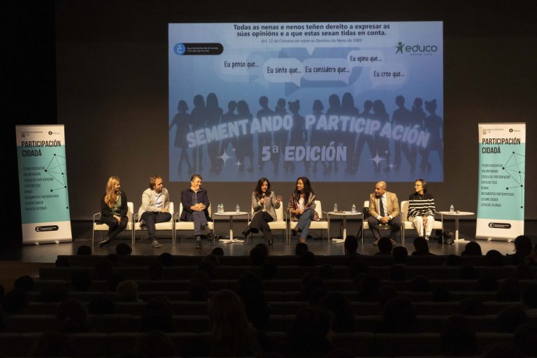 Más de un millar de escolares participaron en A Coruña en el programa municipal ‘Sementando participación’