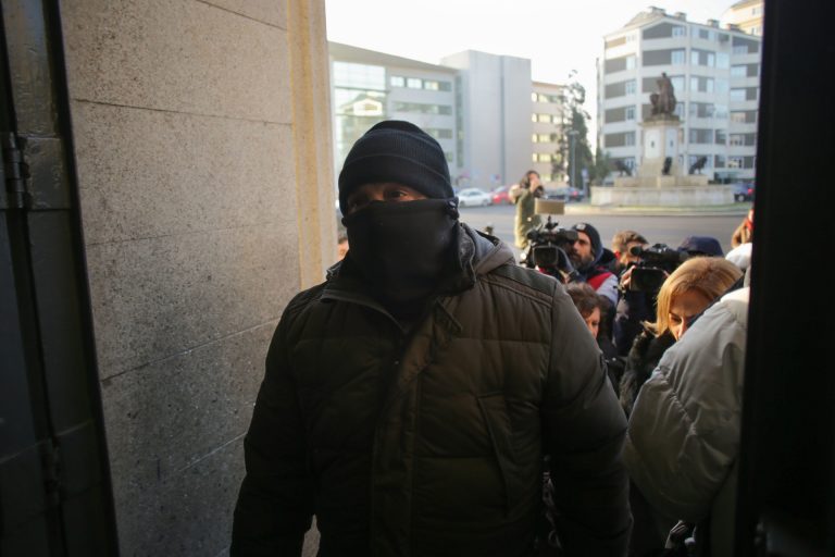(AV)Inspectores de la Udev apuntan «indicios suficientes» para declarar al acusado del crimen del Cash Record como autor