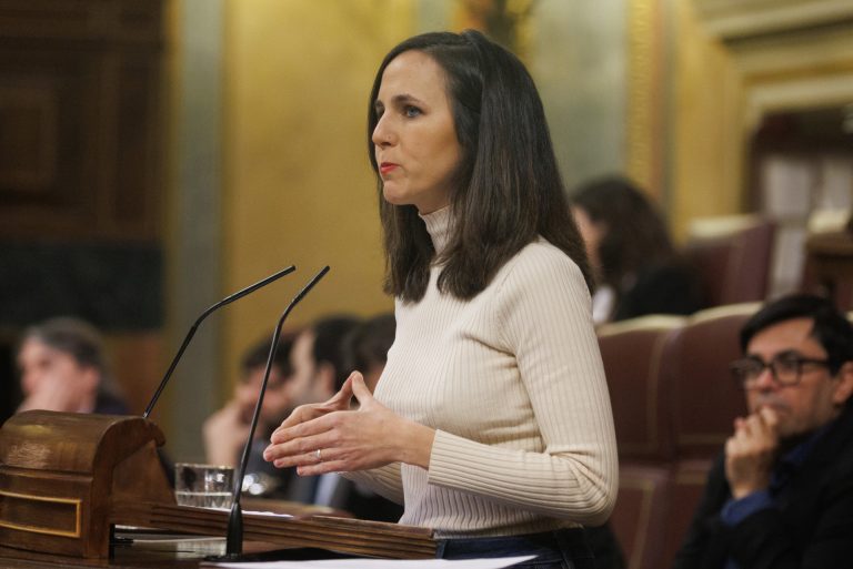 El Congreso aprueba la ley de bienestar animal con el apoyo de PSOE, Podemos, ERC, Bildu y Cup y sin los perros de caza