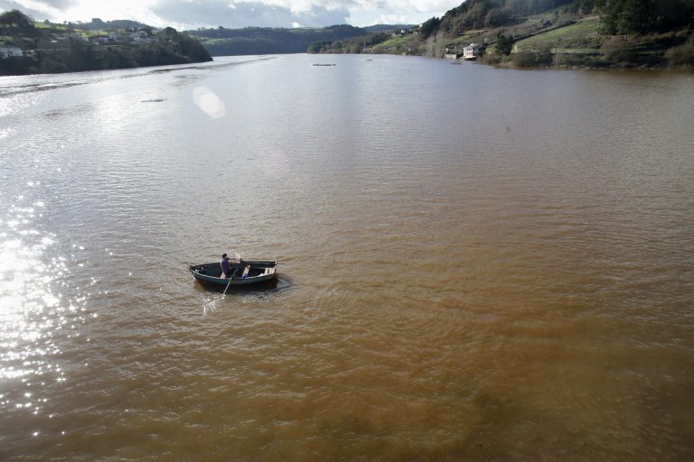 El anticiclón hace que la reserva hídrica gallega descienda ligeramente y se sitúe en el 83%