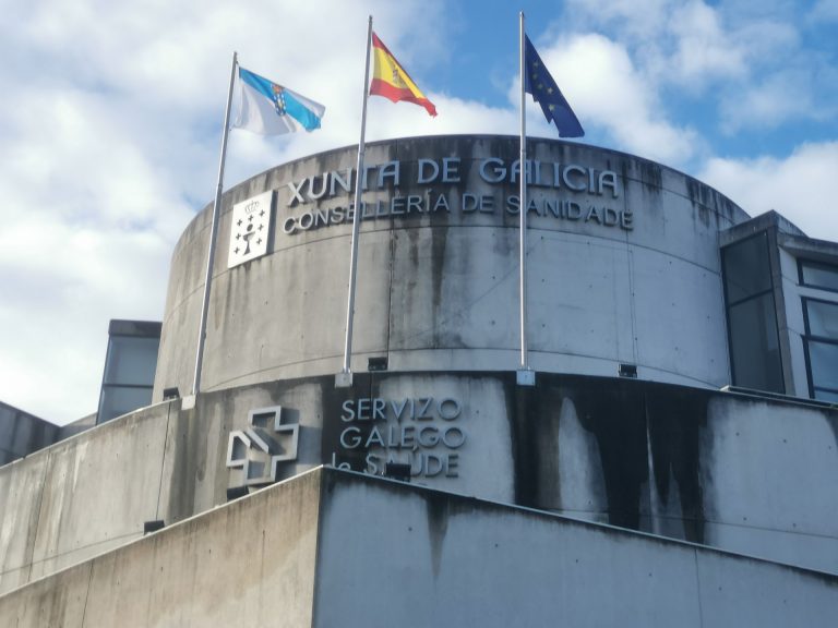 Sanidade quiere cerrar una propuesta de compatibilidad aplicable desde el 1 de enero y descarta concertar la Primaria