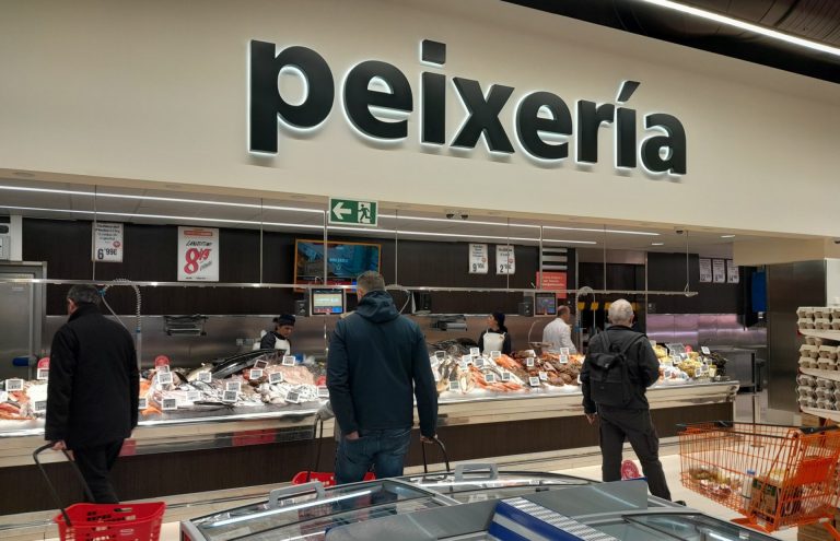 La apertura del primer supermercado Gadis de 2023, en Ames (A Coruña), genera 45 puestos de trabajo directos